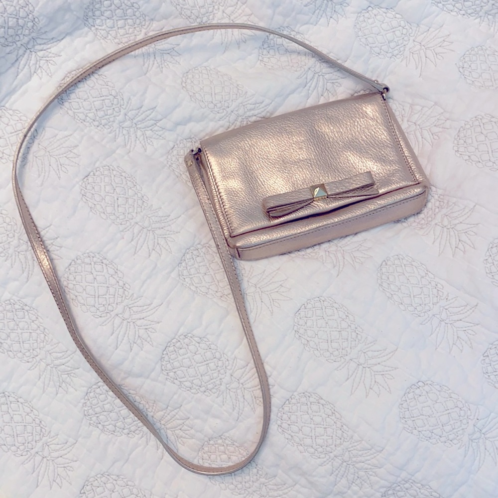 Kate Spade ♠️ metallic cross body